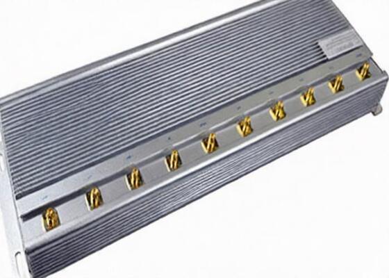 खरीदें 10 अलग आवृत्तियों के साथ रजत रंग फिक्स्ड मोबाइल फोन सिग्नल जैमर online manufacture