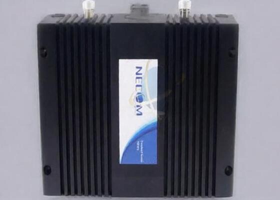 खरीदें ऑटो स्थिर समारोह सेलुलर सिग्नल रिपेटर पास बैंड रिपल 4 जी 700MHz ≤8dB online manufacture